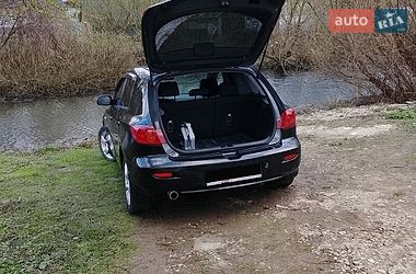 Хетчбек Mazda 3 2004 в Деражні