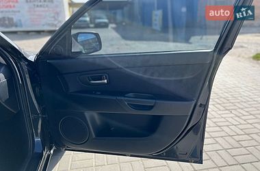 Седан Mazda 3 2005 в Ковеле