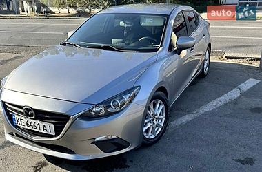 Седан Mazda 3 2014 в Дніпрі
