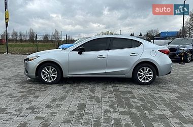 Седан Mazda 3 2017 в Ивано-Франковске