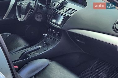 Хэтчбек Mazda 3 2013 в Днепре