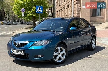 Седан Mazda 3 2007 в Николаеве