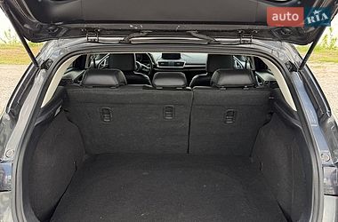 Хэтчбек Mazda 3 2017 в Днепре