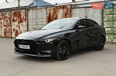 Седан Mazda 3 2023 в Черкасах