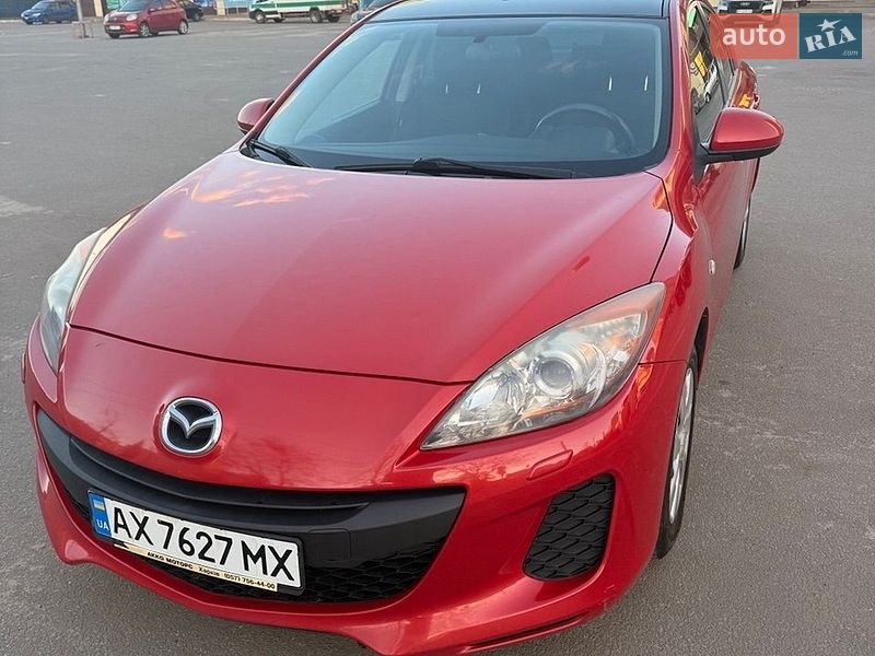 Седан Mazda 3 2012 в Харкові