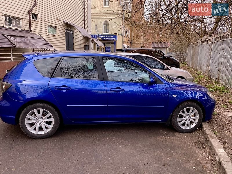 Хэтчбек Mazda 3 2006 в Полтаве