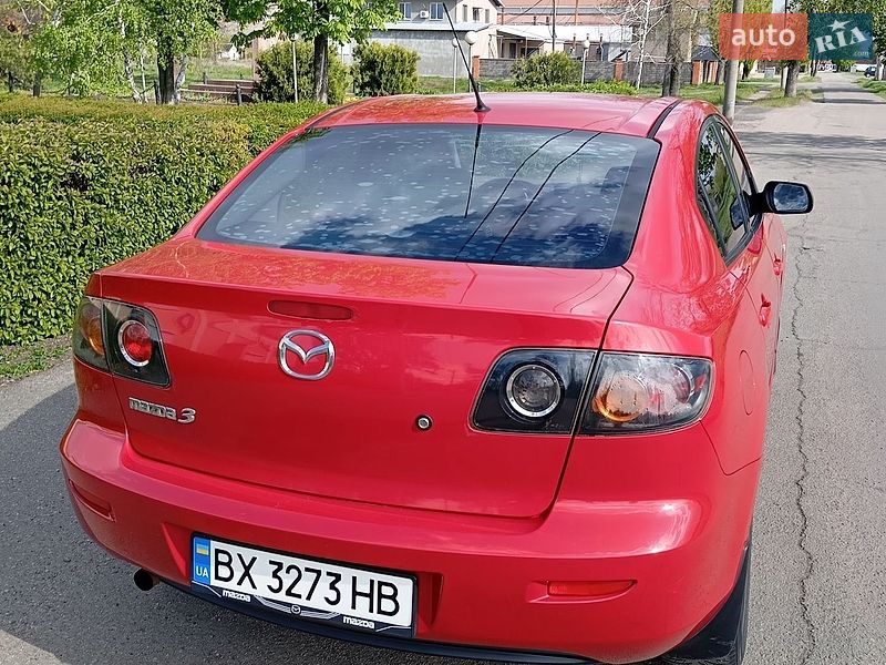 Седан Mazda 3 2006 в Кривому Розі