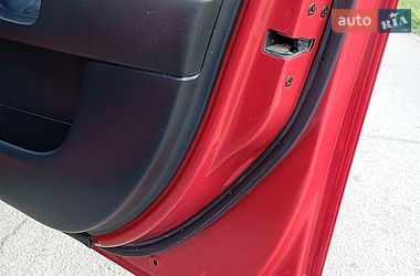 Седан Mazda 3 2006 в Кривому Розі