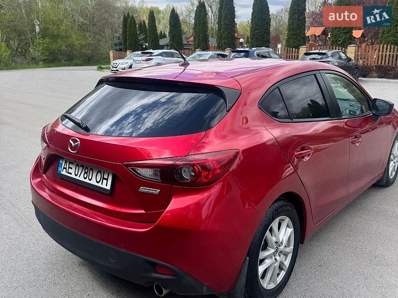 Хетчбек Mazda 3 2016 в Дніпрі фото 22 Хетчбек Mazda 3 2016 в Дніпрі