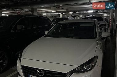 Седан Mazda 3 2017 в Одесі