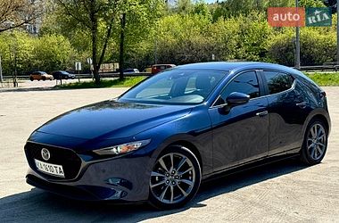 Хэтчбек Mazda 3 2019 в Киеве