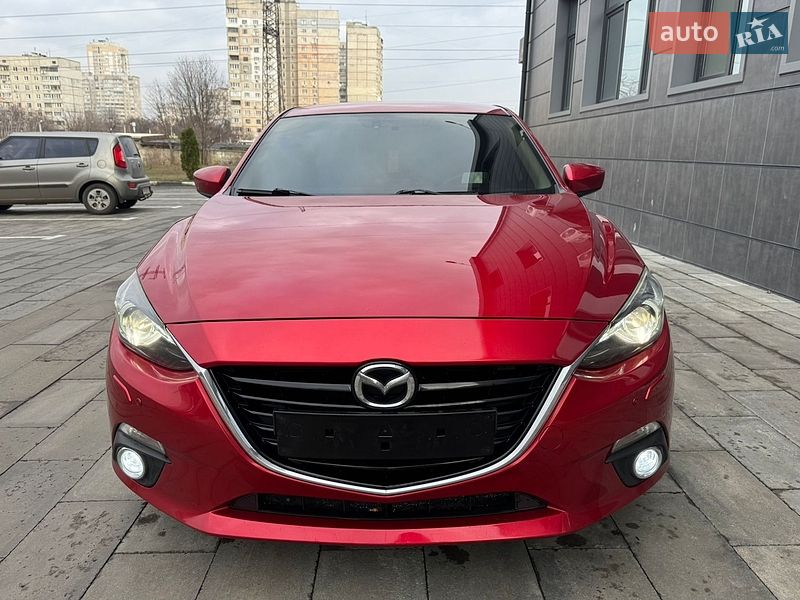 Mazda 3 2015