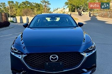 Седан Mazda 3 2021 в Дніпрі
