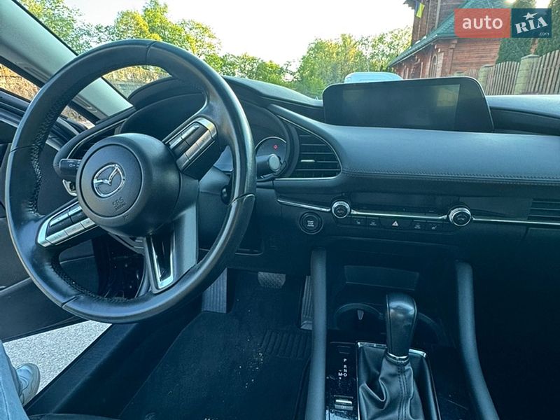 Седан Mazda 3 2021 в Дніпрі