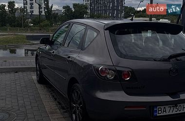 Хэтчбек Mazda 3 2006 в Кропивницком