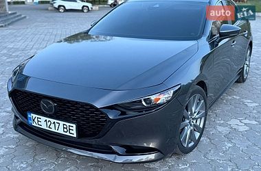 Седан Mazda 3 2022 в Дніпрі