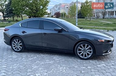 Седан Mazda 3 2022 в Дніпрі