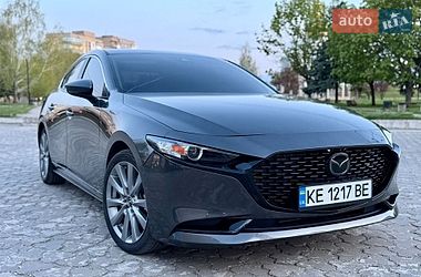 Седан Mazda 3 2022 в Дніпрі
