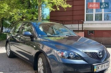 Хэтчбек Mazda 3 2008 в Ровно