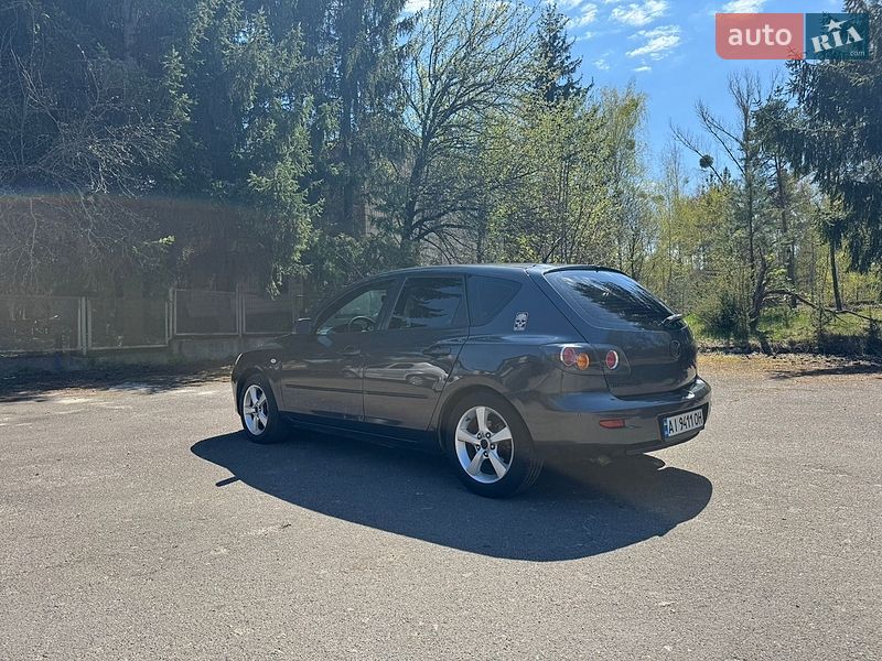 Хэтчбек Mazda 3 2005 в Иванкове