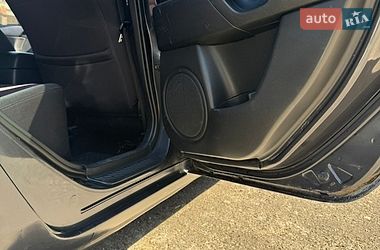 Хэтчбек Mazda 3 2005 в Иванкове