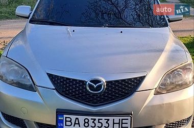 Хэтчбек Mazda 3 2004 в Знаменке