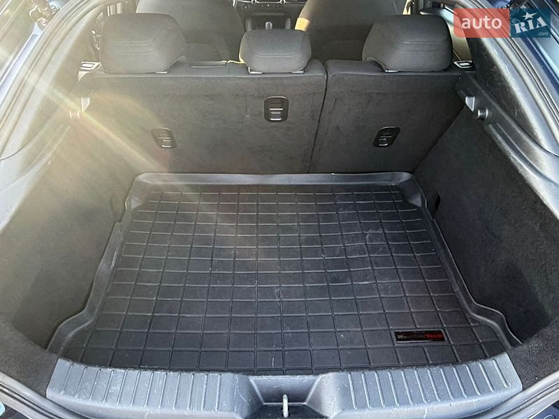 Хетчбек Mazda 3 2020 в Дніпрі