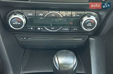 Седан Mazda 3 2014 в Львове
