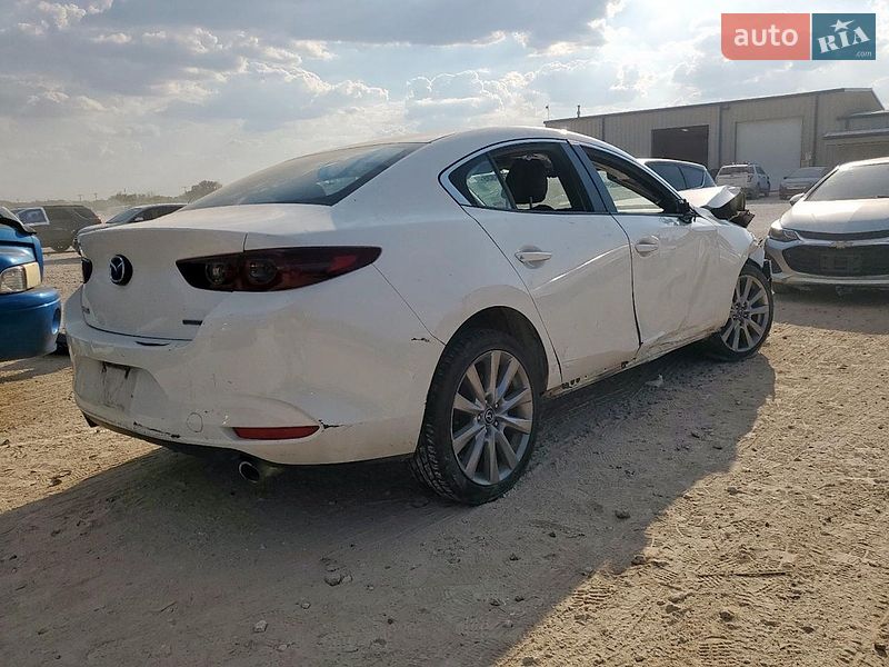 Mazda 3 2021