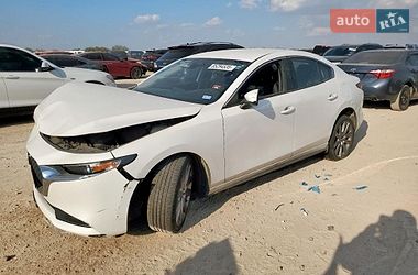 Седан Mazda 3 2021 в Холодноводке