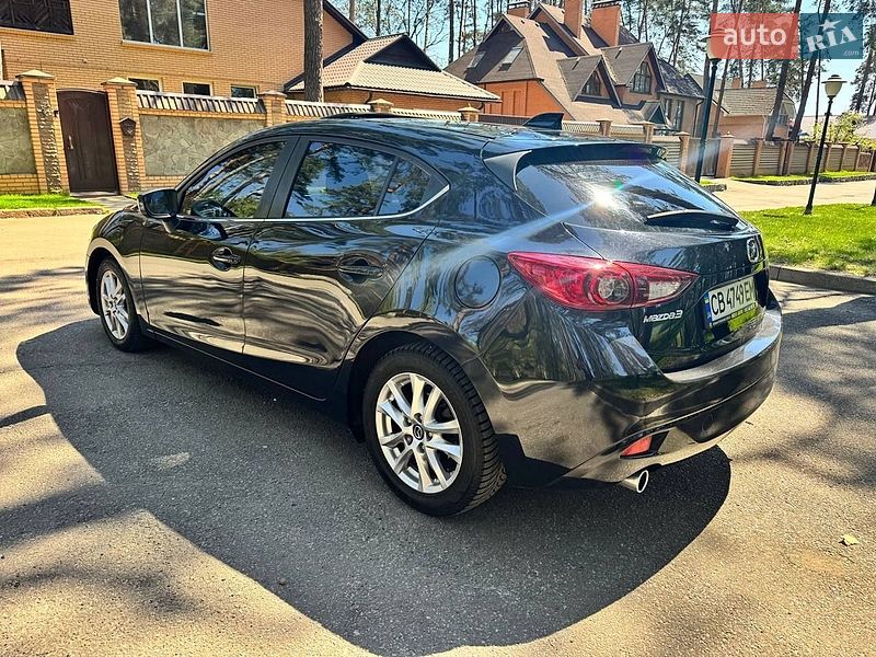 Хэтчбек Mazda 3 2014 в Чернигове