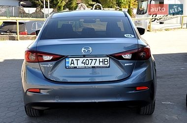Седан Mazda 3 2016 в Львове