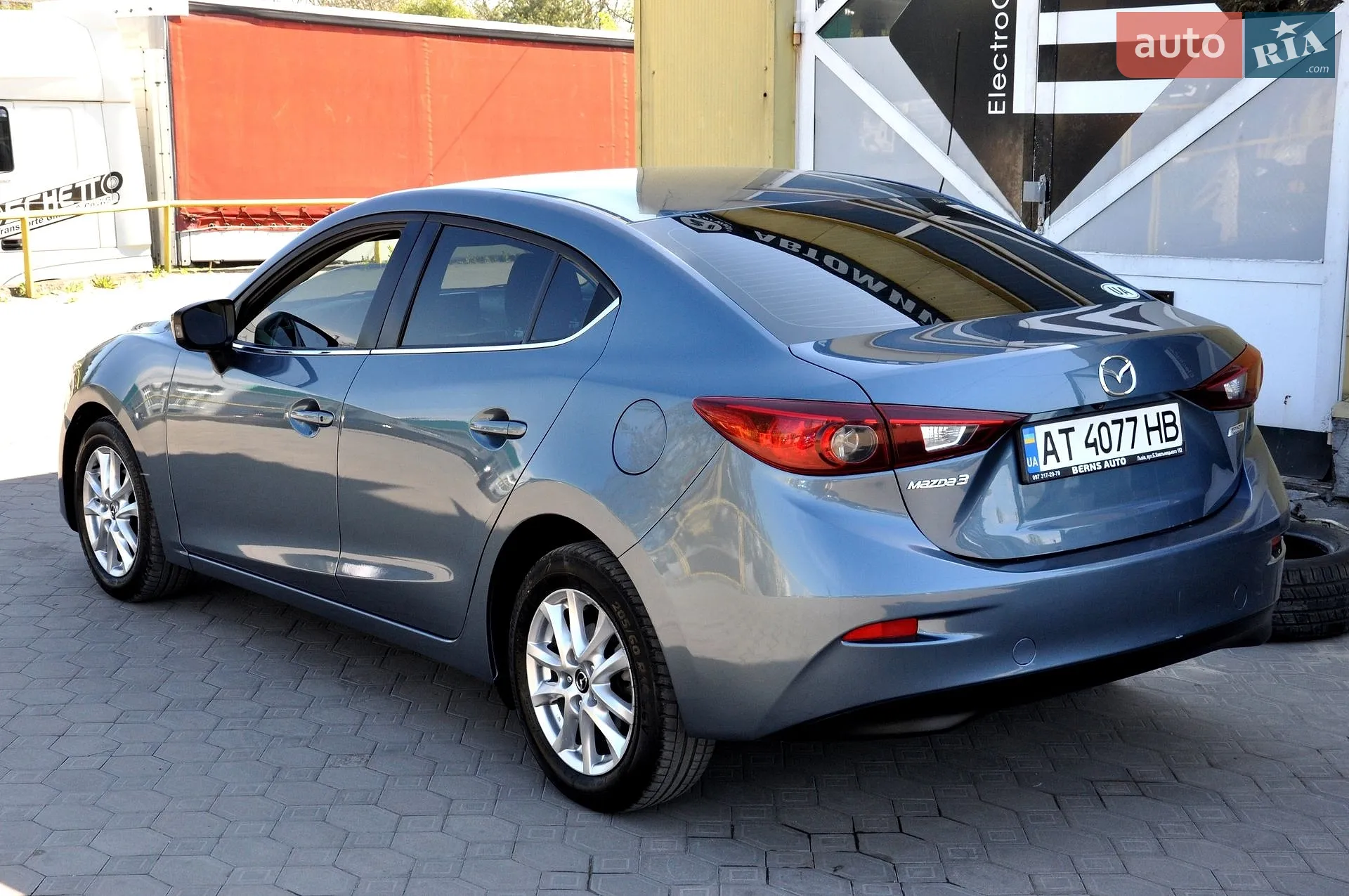 2016 Mazda 3 - мініатюра 16