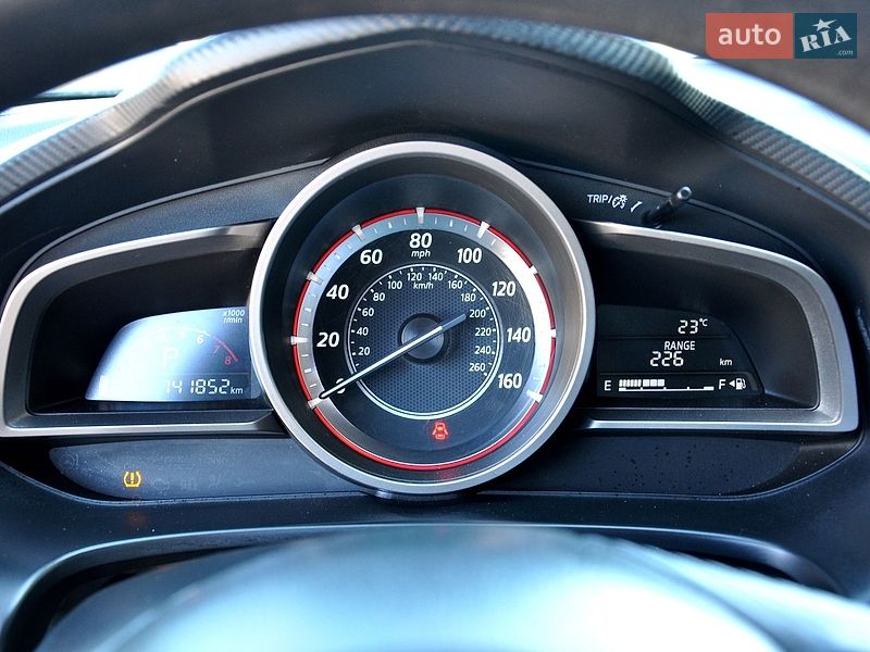 Седан Mazda 3 2016 в Львове