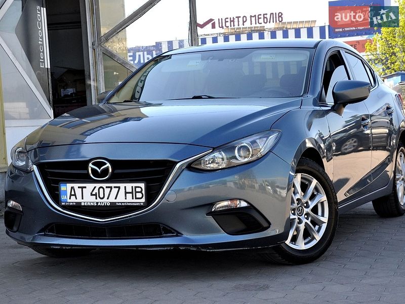 Седан Mazda 3 2016 в Львове