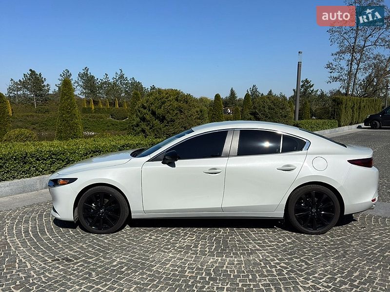 Седан Mazda 3 2025 в Дніпрі