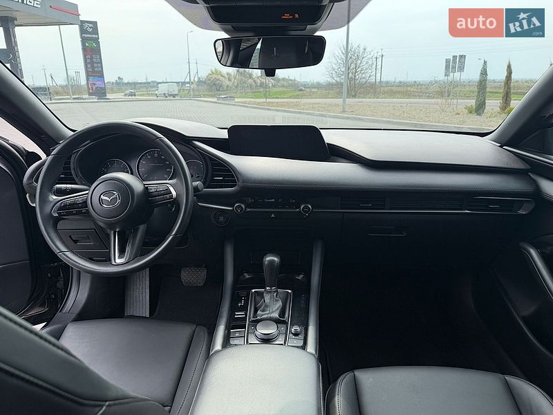 Хэтчбек Mazda 3 2023 в Львове