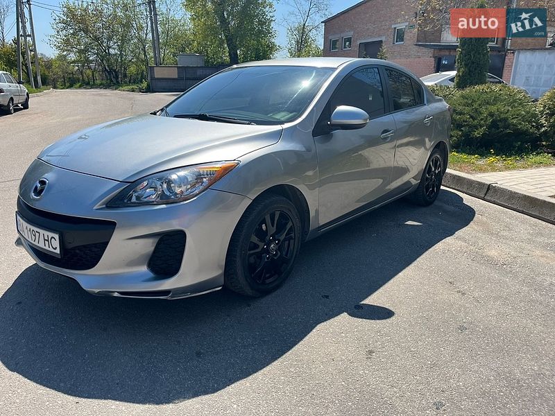 Седан Mazda 3 2012 в Кропивницком