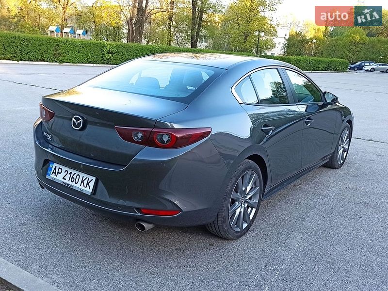 Седан Mazda 3 2022 в Запорожье