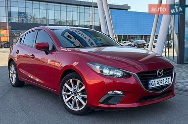 Хэтчбек Mazda 3 2016 в Киеве
