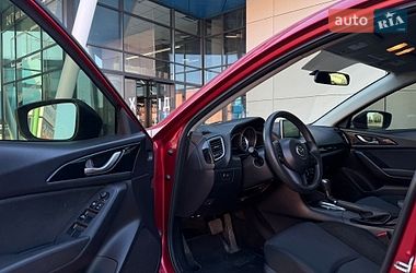 Хэтчбек Mazda 3 2016 в Киеве