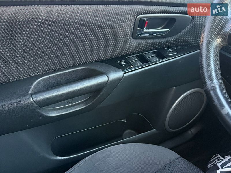 Седан Mazda 3 2008 в Ходосовке