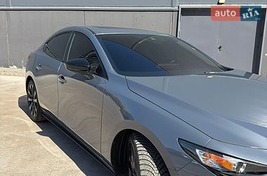 Седан Mazda 3 2021 в Киеве