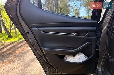 Хэтчбек Mazda 3 2019 в Ахтырке