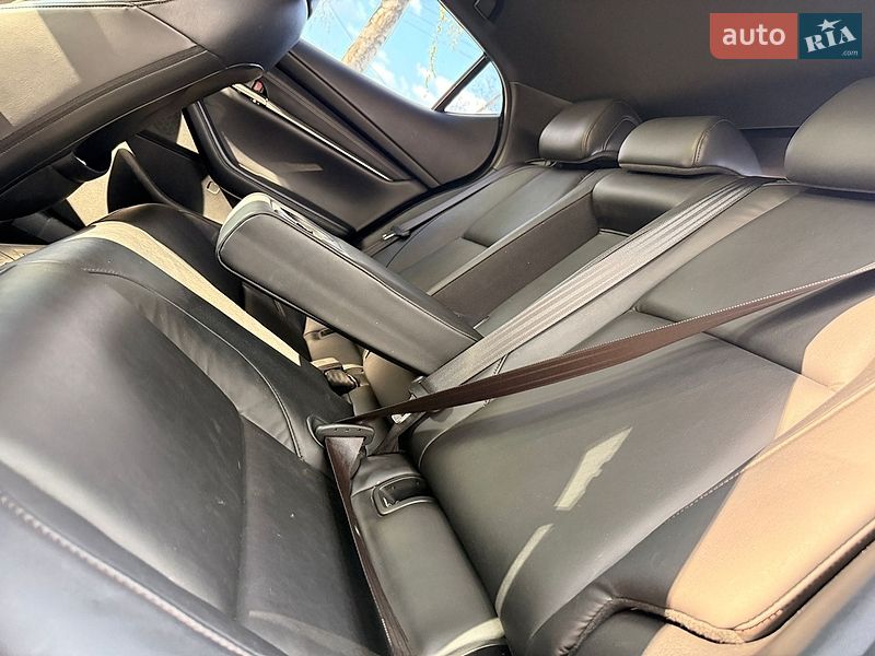 Хэтчбек Mazda 3 2019 в Ахтырке