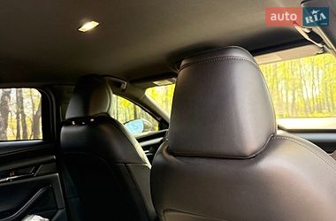 Хэтчбек Mazda 3 2019 в Ахтырке