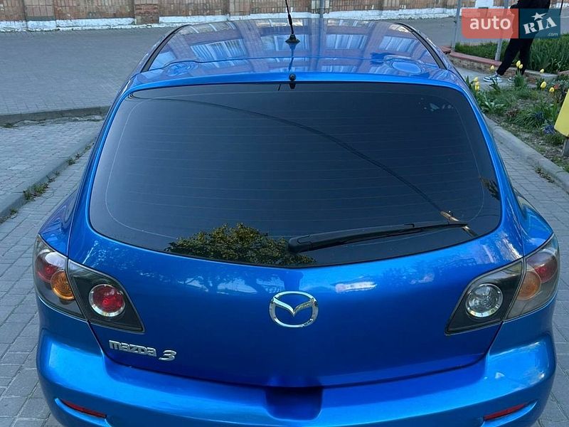 Хэтчбек Mazda 3 2005 в Могилев-Подольске