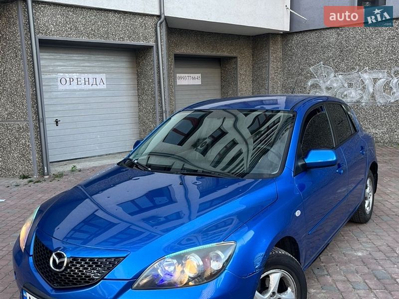 Хэтчбек Mazda 3 2004 в Ивано-Франковске