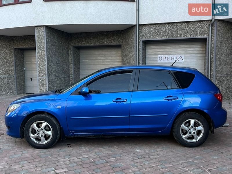 Хэтчбек Mazda 3 2004 в Ивано-Франковске