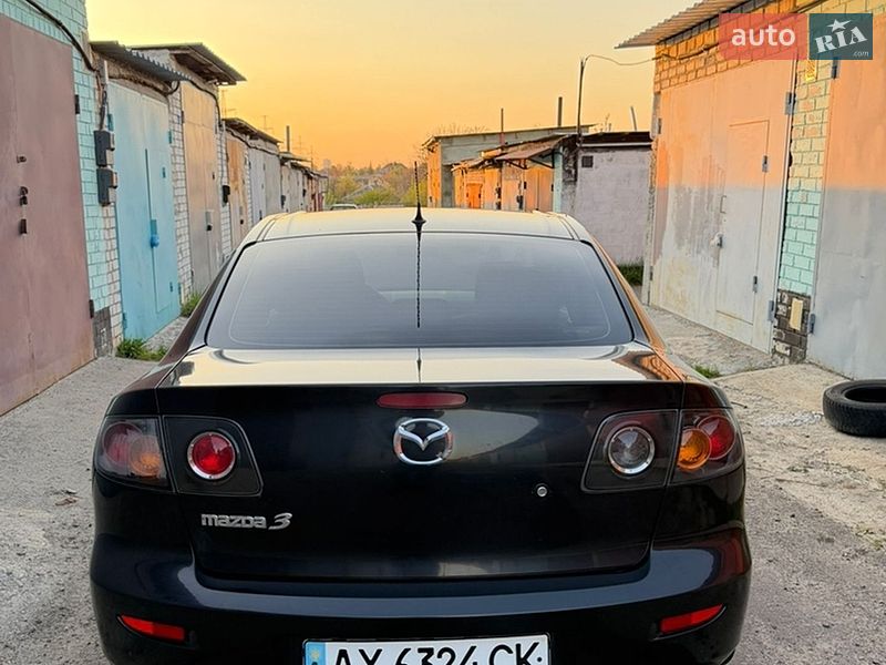 Седан Mazda 3 2005 в Харькове